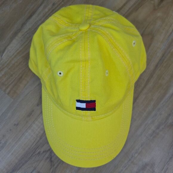 ?Tommy Hilfiger Yellow Classic Embroidered Unisex Baseball Hat One Size